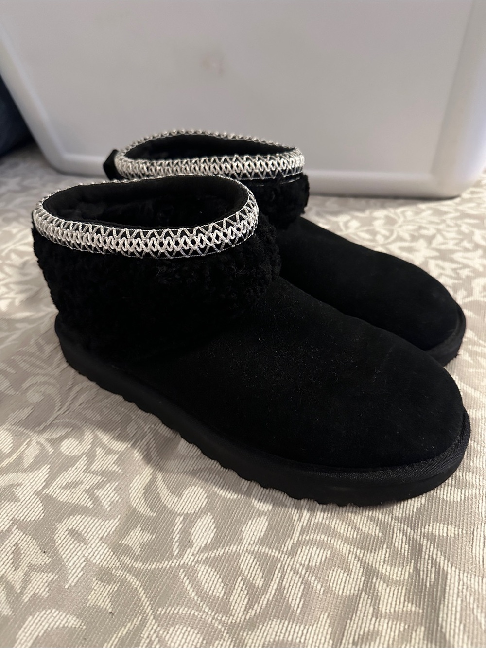 UGG Black Suede Ankle Booties with Silver Knit Trim